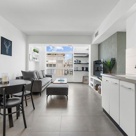 Best Location In Тел Авив Екстериор снимка