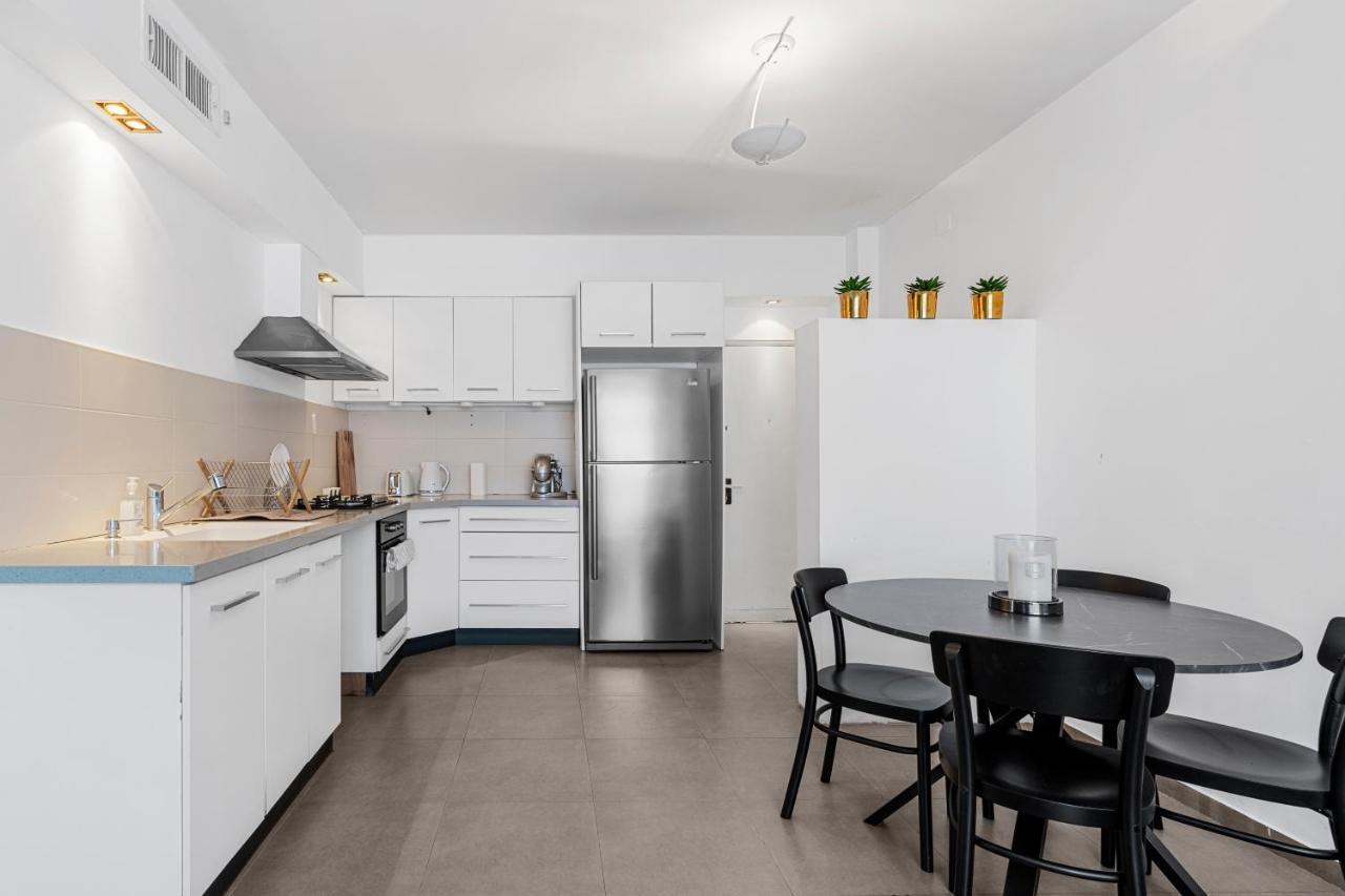 Best Location In Тел Авив Екстериор снимка