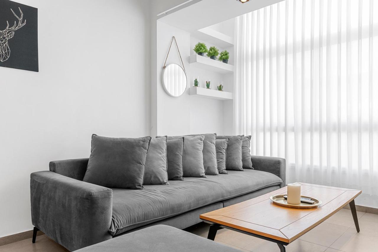 Best Location In Тел Авив Екстериор снимка